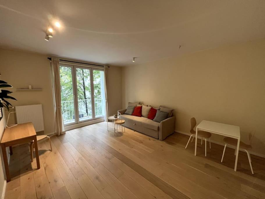 Cozy Studio Flat In Saska Kepa Варшава Экстерьер фото